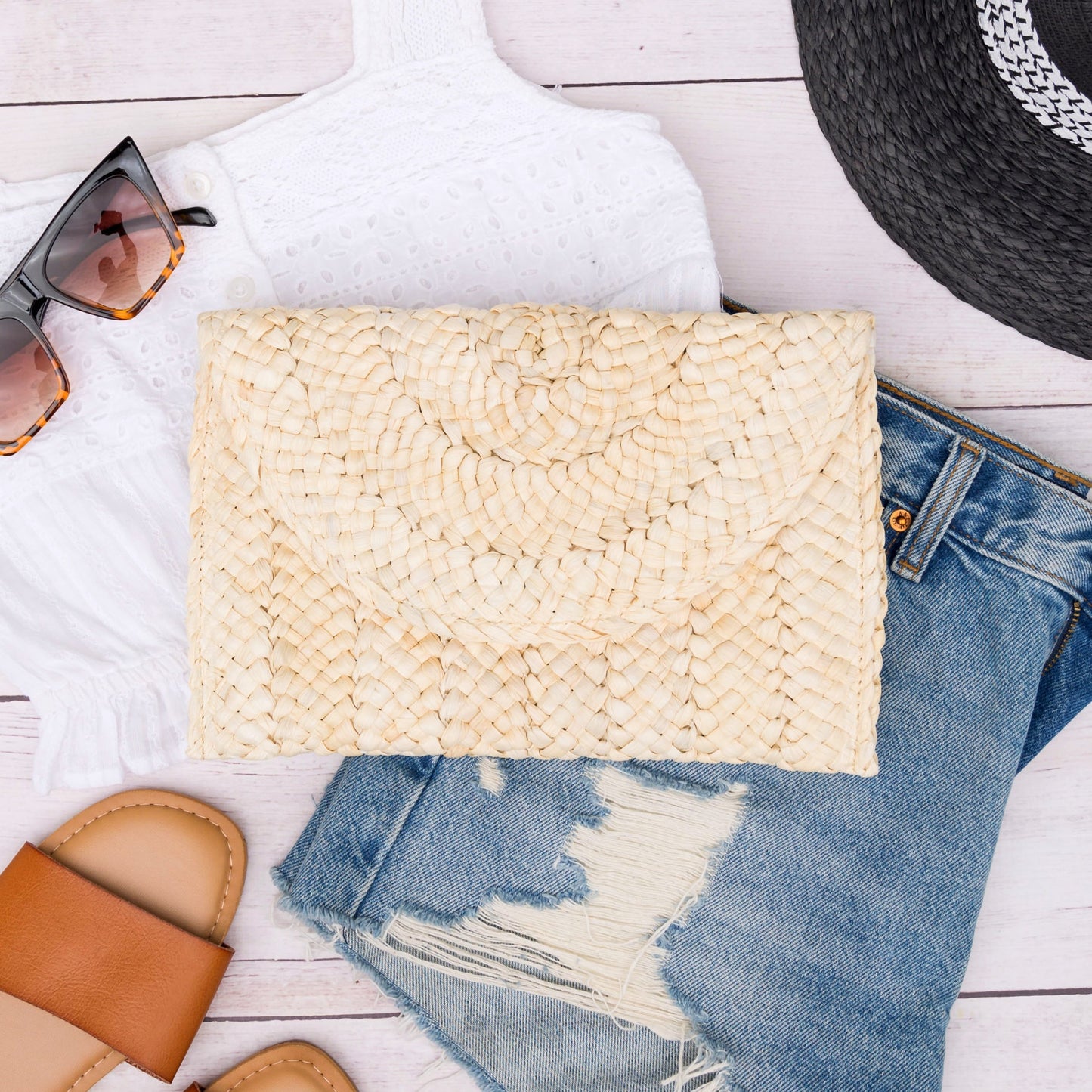 Foldover Straw Clutch Bag