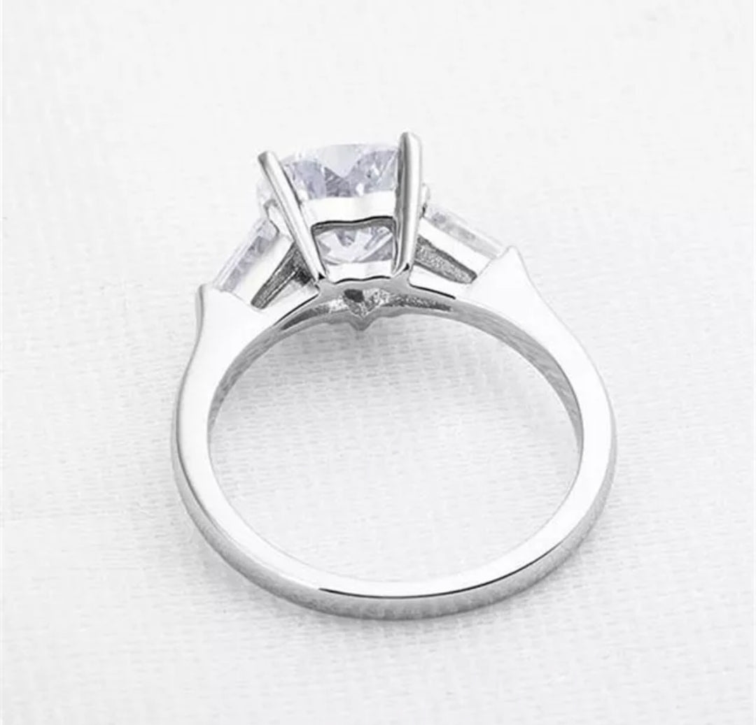 Sterling Silver Platinum Plated 5CT Heart Cubic Zirconia Ring