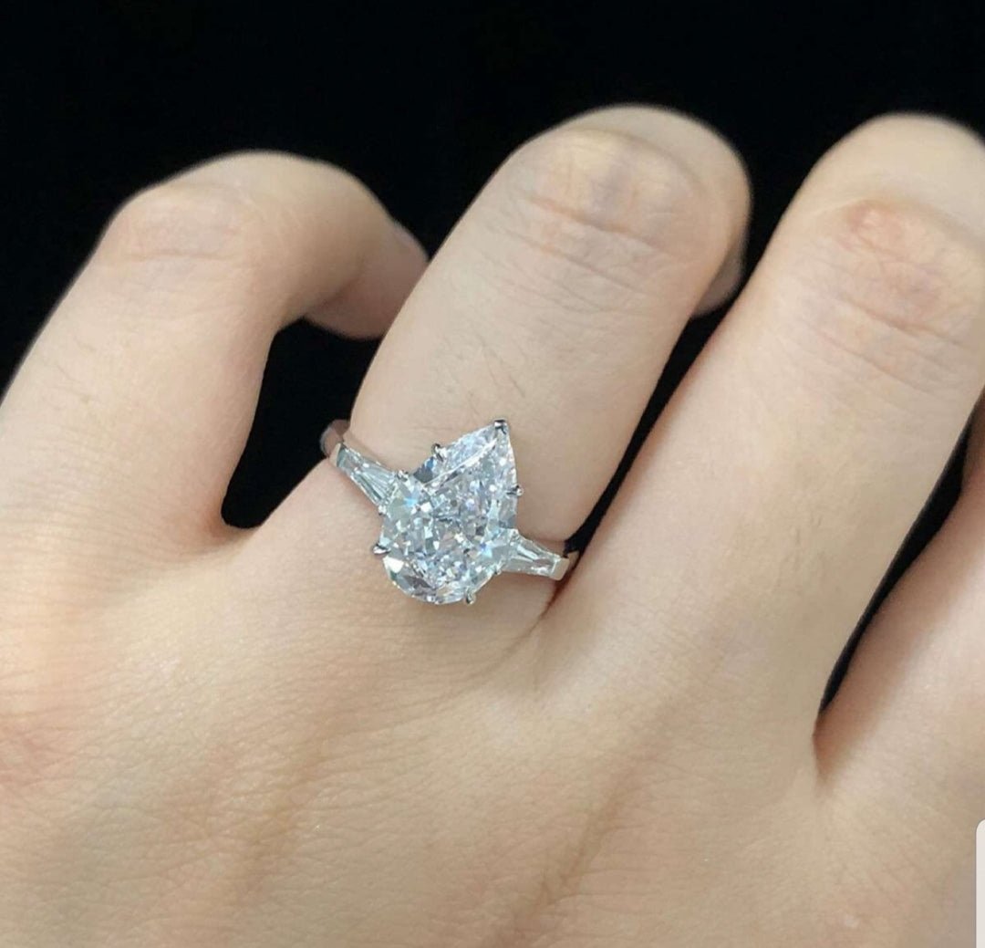 6CT Pear Cubic Zirconia Engagement Ring