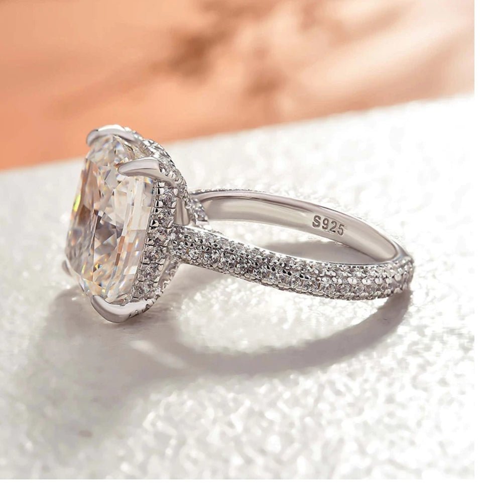 Gorgeous Cushion Cut Cubic Zirconia Sterling Silver 5CT Engagement Ring