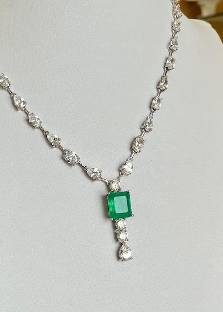 Exquisite Cubic Zirconia Statement Pendant Necklace