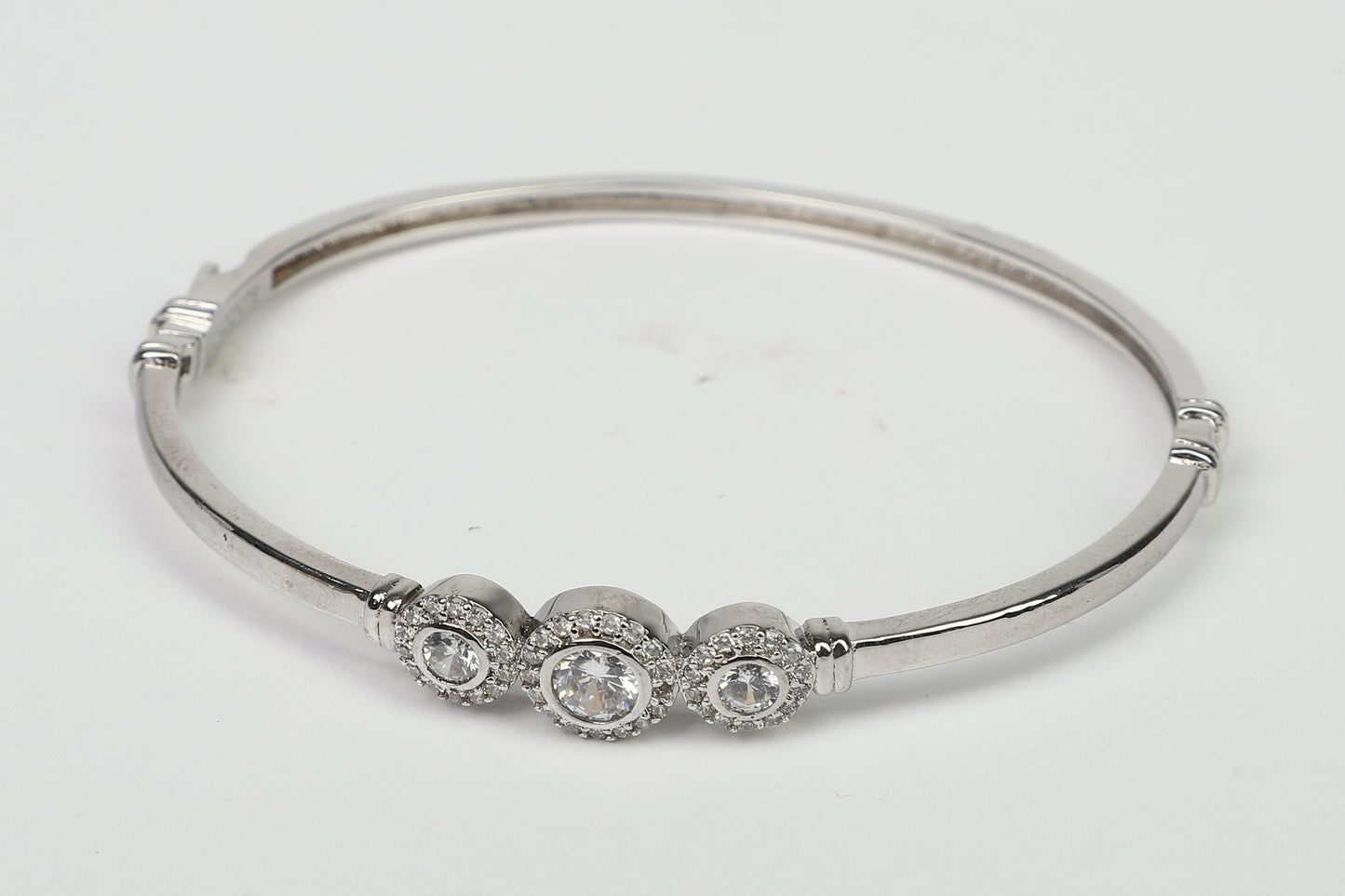 Hinged Cubic Zirconia 3-Stones Bezel Rhodium Bangle Bracelet