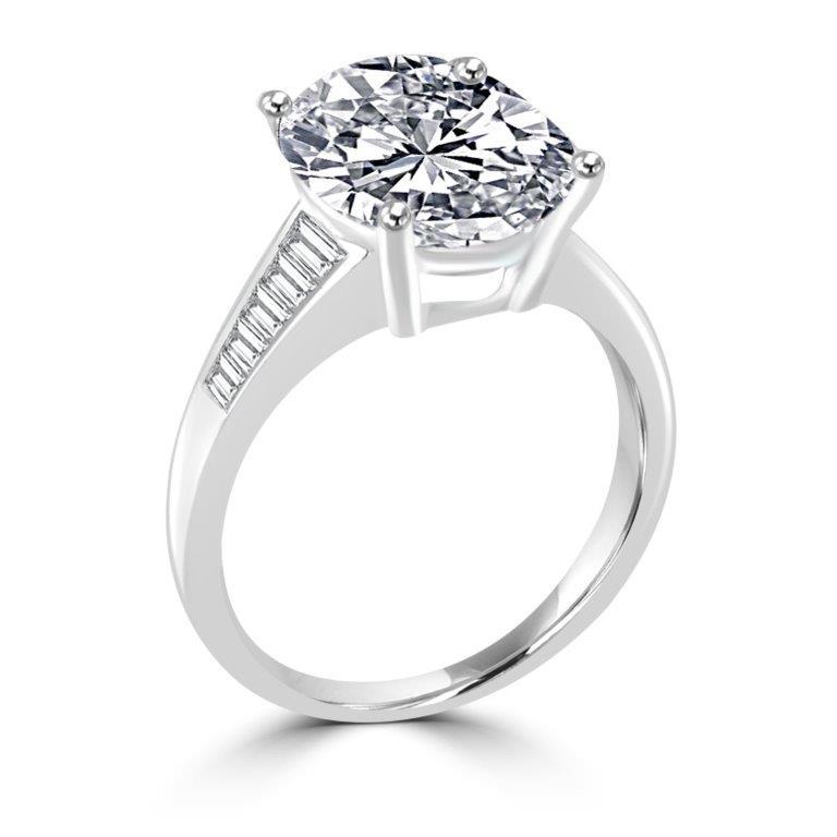 Beautiful Sterling Silver Oval Cut Cubic Zirconia Ring