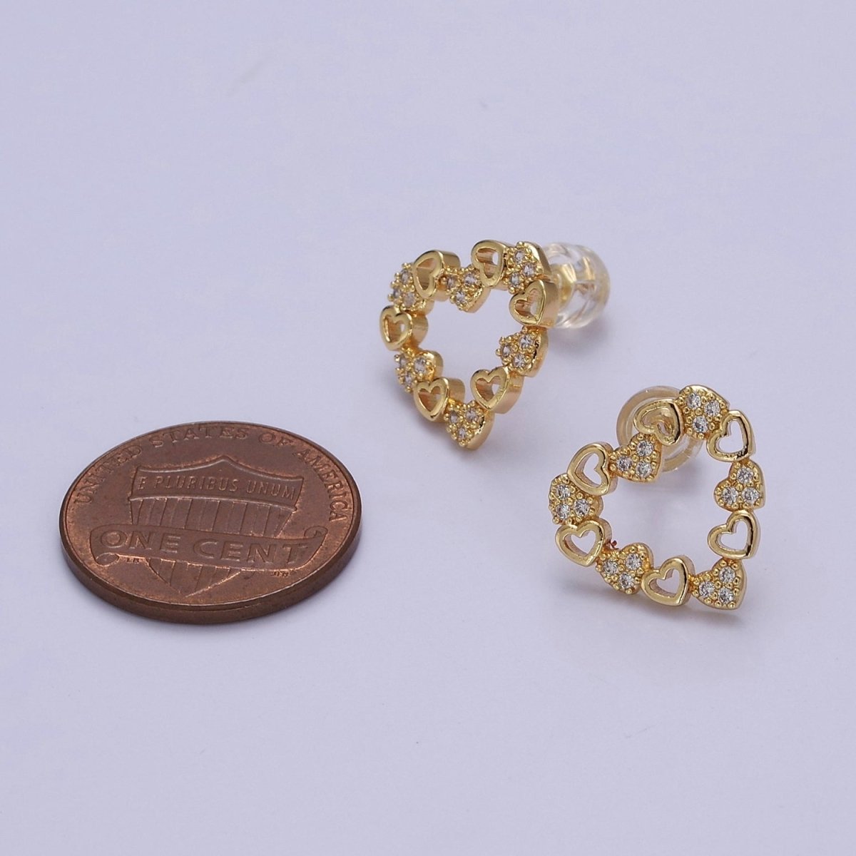 Dainty Gold Heart Stud Earrings Minimalist Delicate Earring 18K Gold Filled Stud Earrings