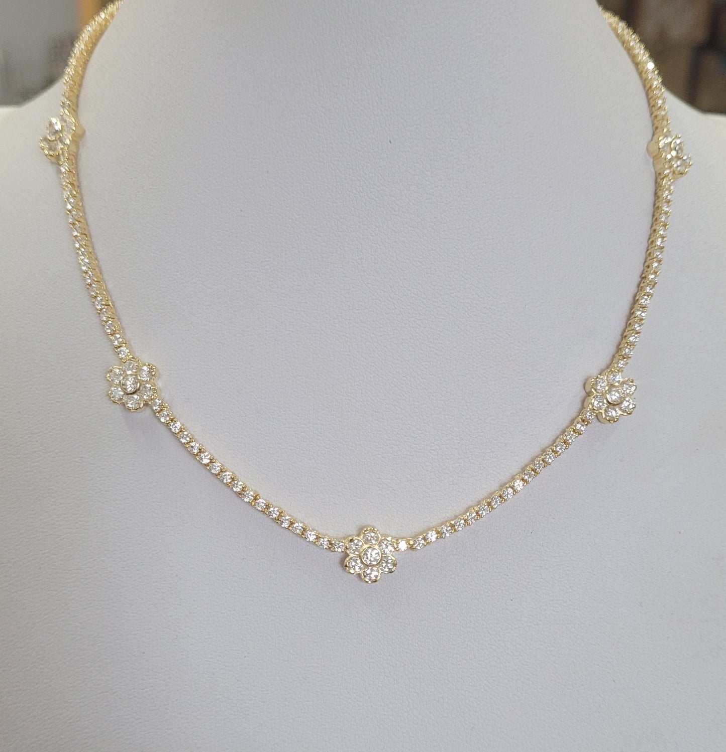 Elegant Cubic Zirconia Flower Station Tennis Necklace
