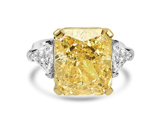 Three stones Cubic Zirconia Engagement Ring