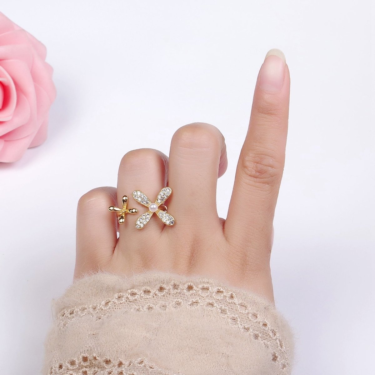 Sweet 14K Gold Filled Double Flower Pearl Micro Pave Wrap Ring