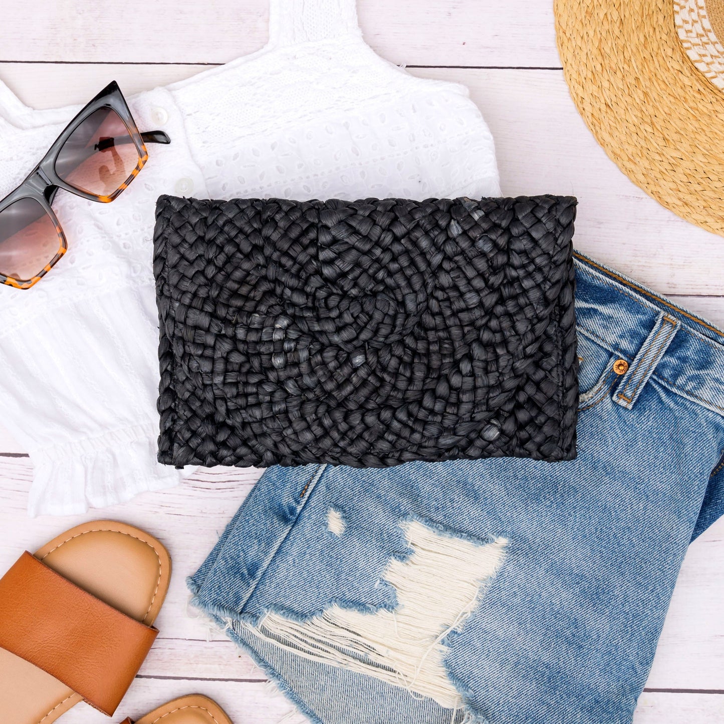 Foldover Straw Clutch Bag