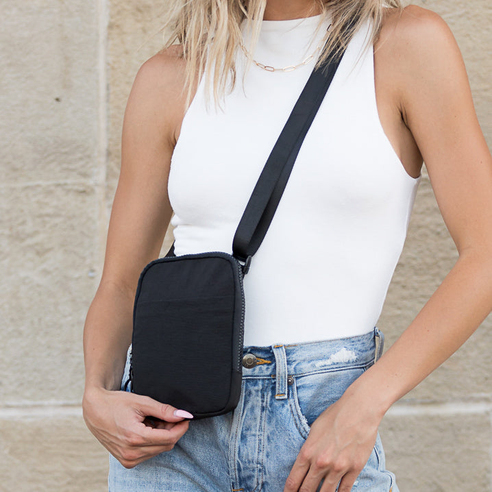 Eva Clippable/Removable Coin Pouch Crossbody Bag