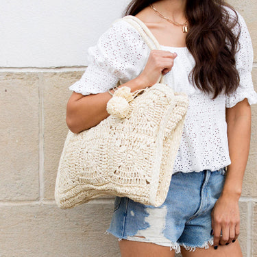 Straw Traveler Tote Bag