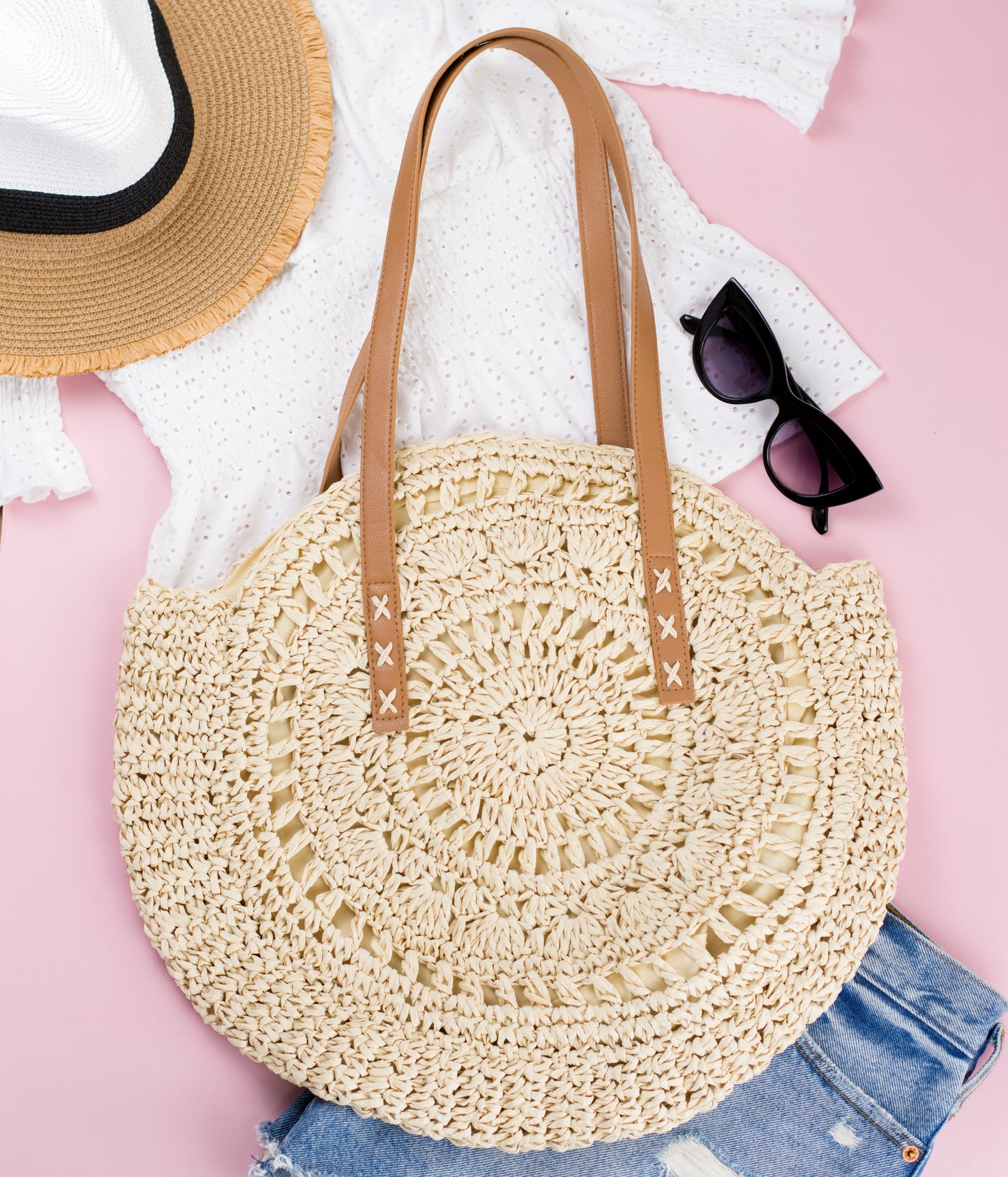 Straw Circle Tote Bag
