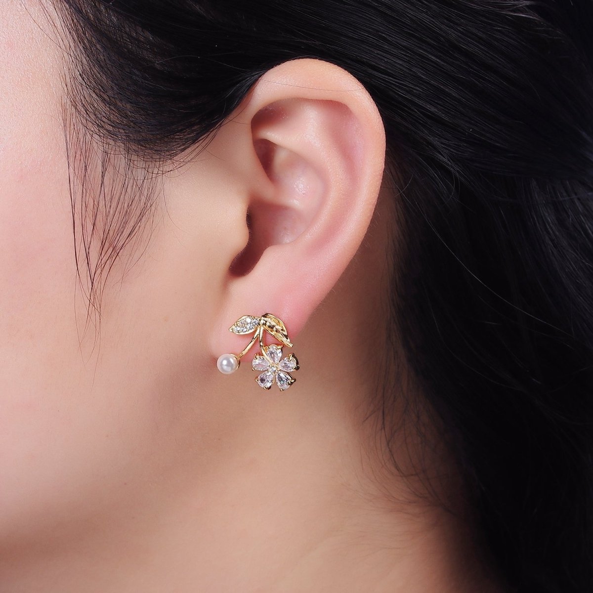 Dainty 16K Gold Filled Micro Pave Flower Clear Teardrop CZ Pearl Stud Earrings