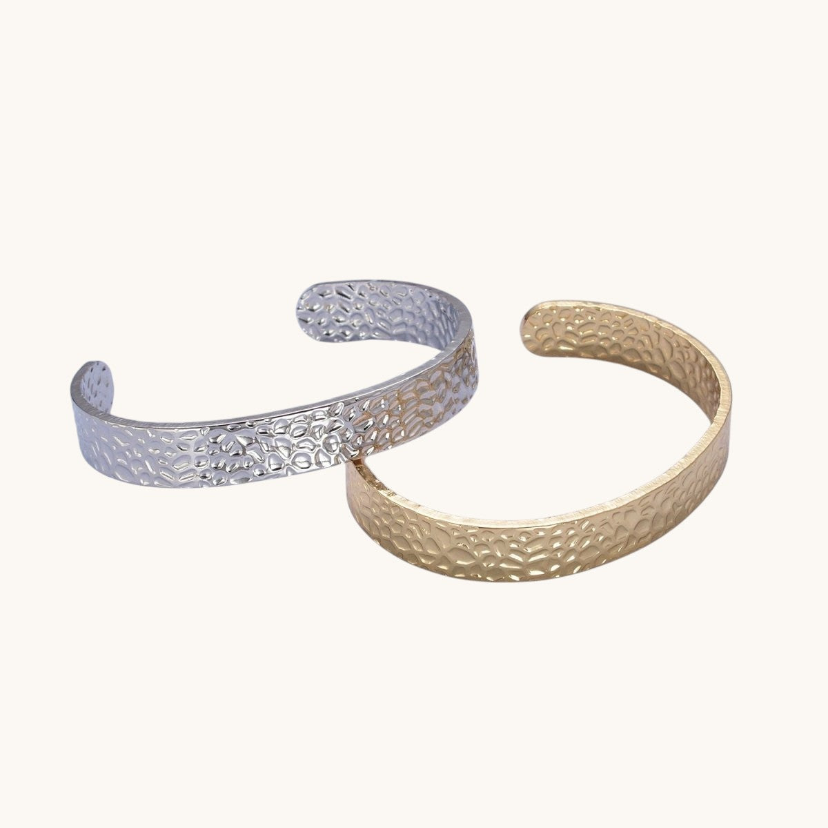 24K Gold Filled Hammered Bangle Bracelet in Gold