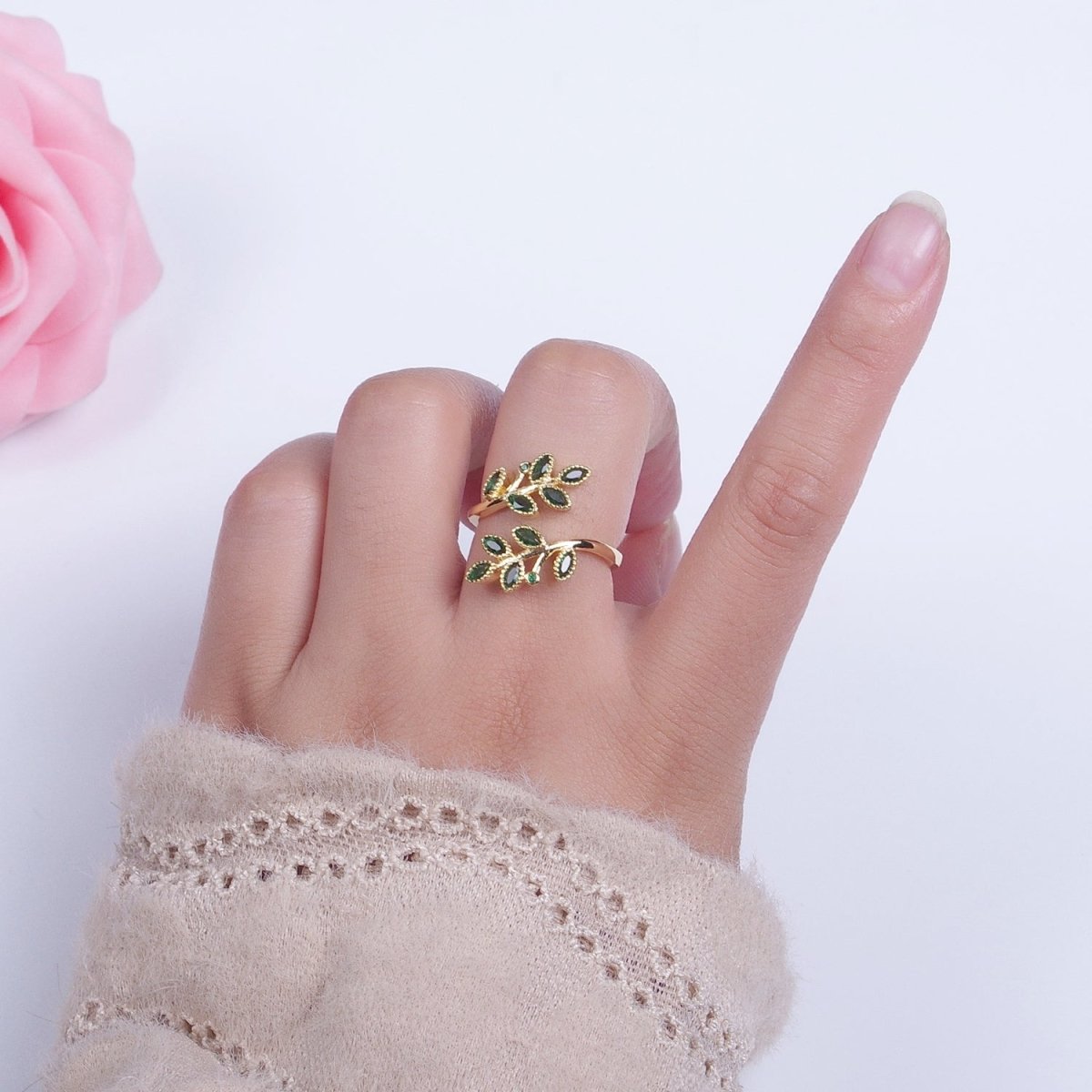 Beautiful 24K Gold Filled Mother Nature Vine Leaves Green Cubic Zirconia Adjustable Open Ring