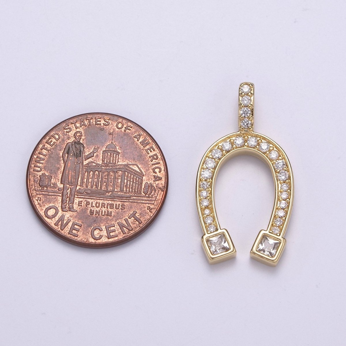 Dainty 25mm Gold-Filled Horseshoe Good Luck CZ Horseshoe Pendant